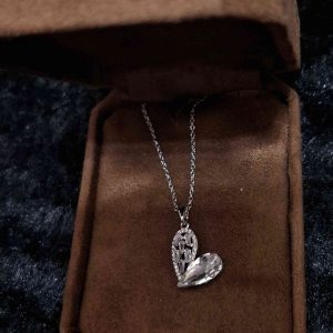 گردنبند طرح قلب استیل